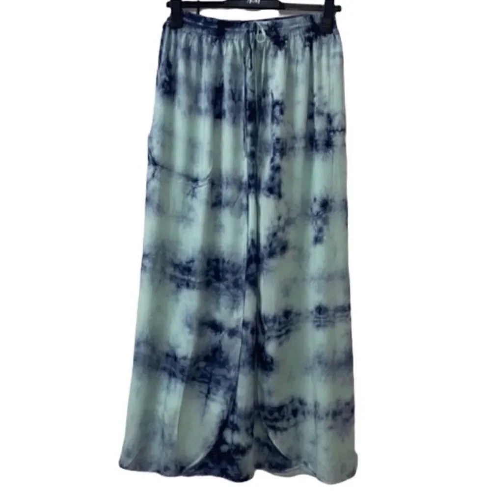 Forever 21 Tye Dye Maxi Skirt(Size Medium)